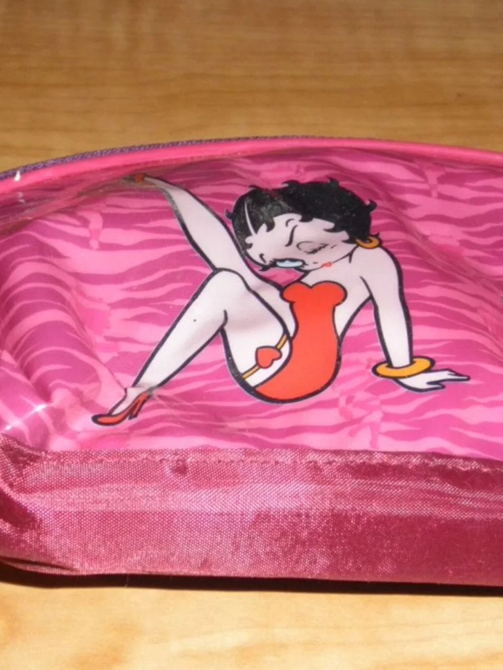 NEW BETTY BOOP ZIPPERED MAKE-UP, ACCESSORY, CLUTCH PLASTIC BAG (7.5